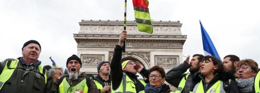Faktalinkartikel: De Gule Veste. De gule veste ved en demonstration i Paris marts 2019. Foto: Kenzo Tribouillard/AFP/Ritzau Scanpix
